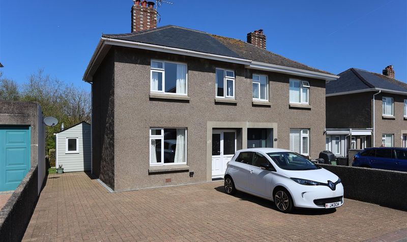 42 Clubley Estate