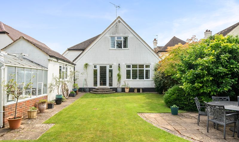 Christ Church Road, Epsom, KT19