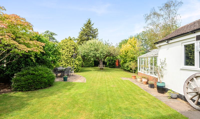 Christ Church Road, Epsom, KT19