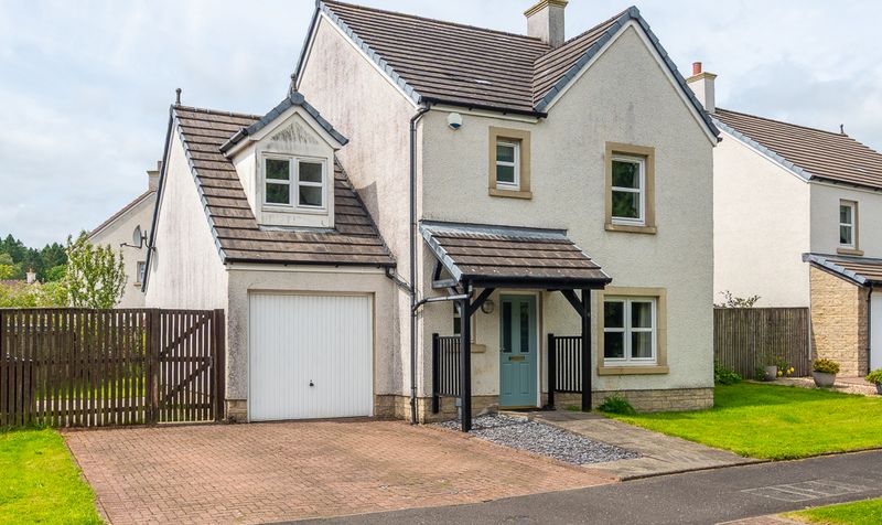 4 Castle Circle, Lennoxtown
