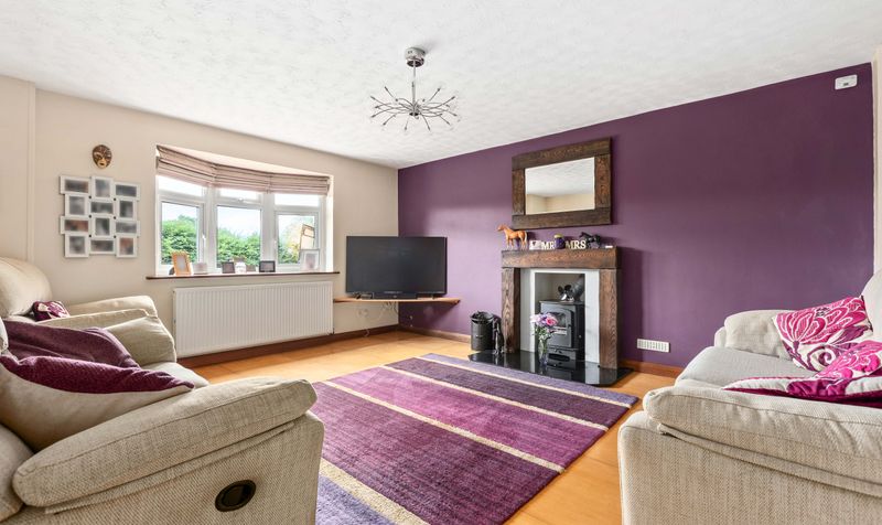4 Bedroom House For Sale &ndash; Brownings Lane, Breachwood Green, SG4 3