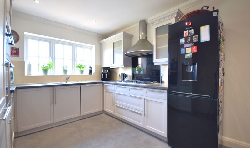 Grosvenor Road, Epsom, KT18