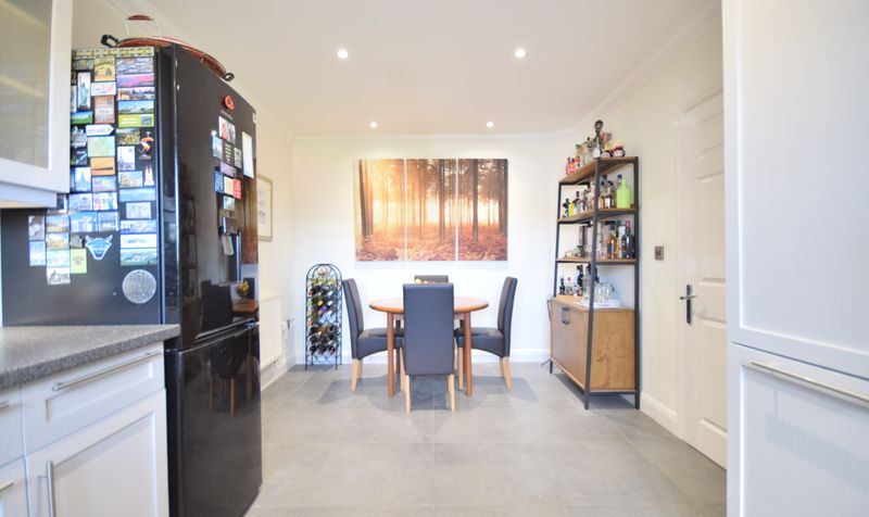Grosvenor Road, Epsom, KT18