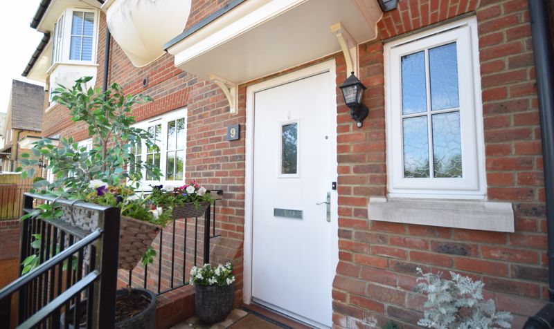 Grosvenor Road, Epsom, KT18