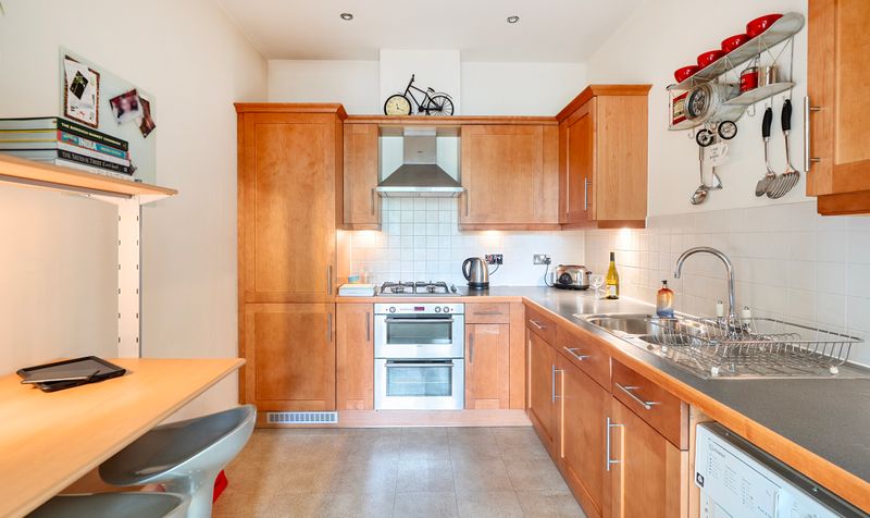 Horton Crescent, Epsom, KT19