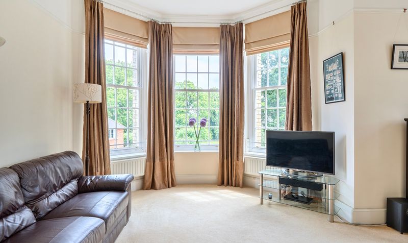 Horton Crescent, Epsom, KT19
