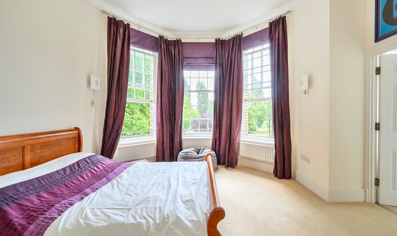 Horton Crescent, Epsom, KT19