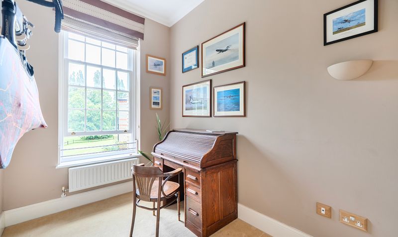 Horton Crescent, Epsom, KT19