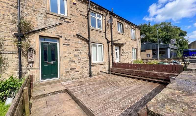 Northgate, Almondbury, HD5