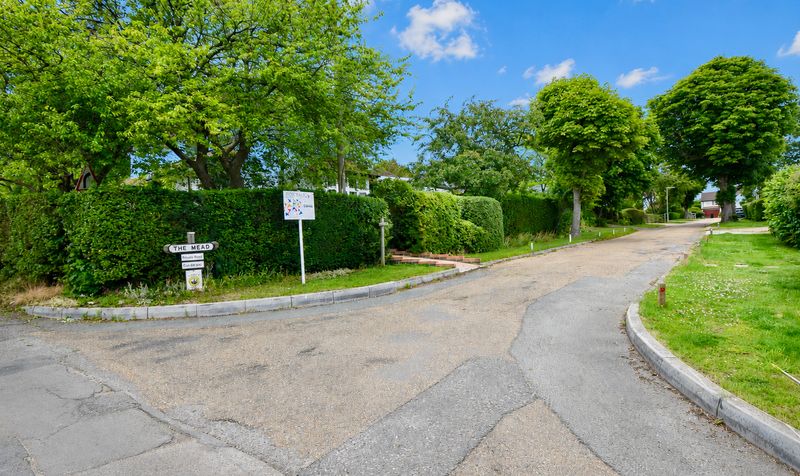 The Mead, Ashtead, KT21