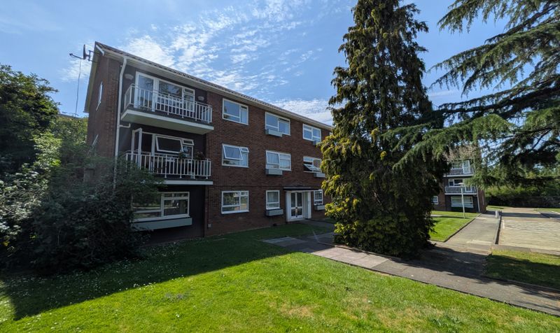 Rosebank, Epsom, KT18