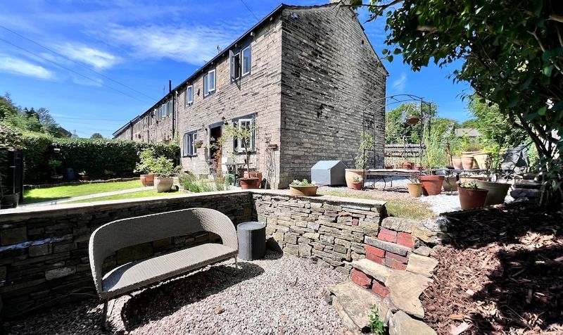 Lowerhouses Lane, Huddersfield, HD5