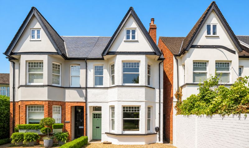 Barnett Wood Lane, Ashtead, KT21