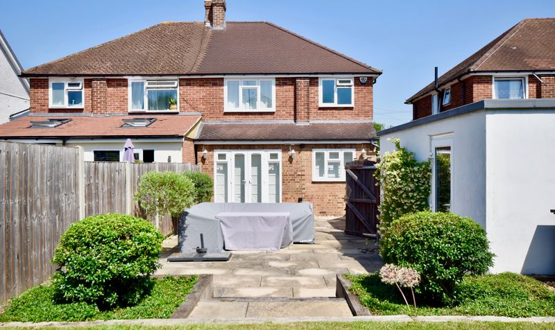 Overdale, Ashtead, KT21