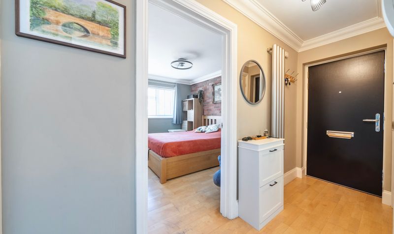 Brookers Close, Ashtead, KT21