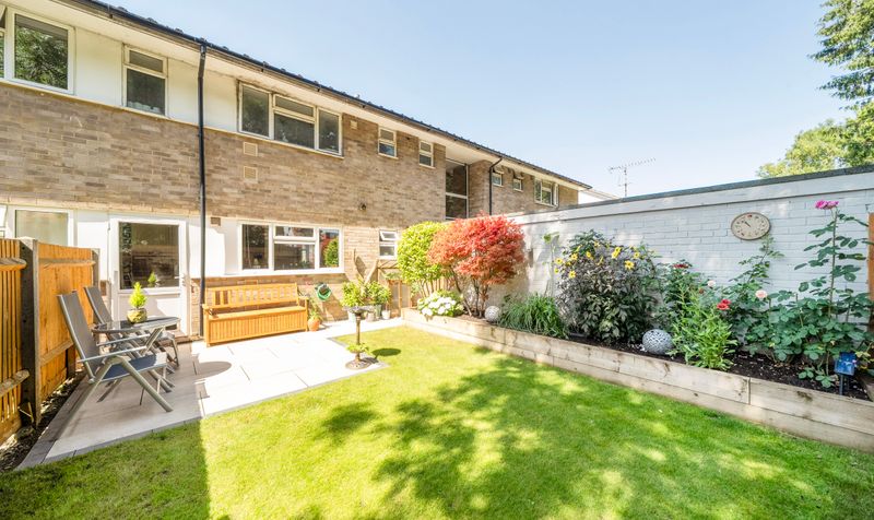 Brookers Close, Ashtead, KT21