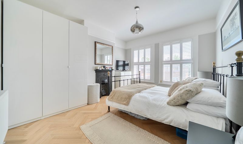 Andrews Close, Epsom, KT17