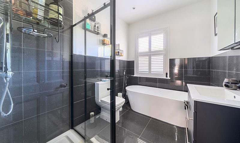 Andrews Close, Epsom, KT17