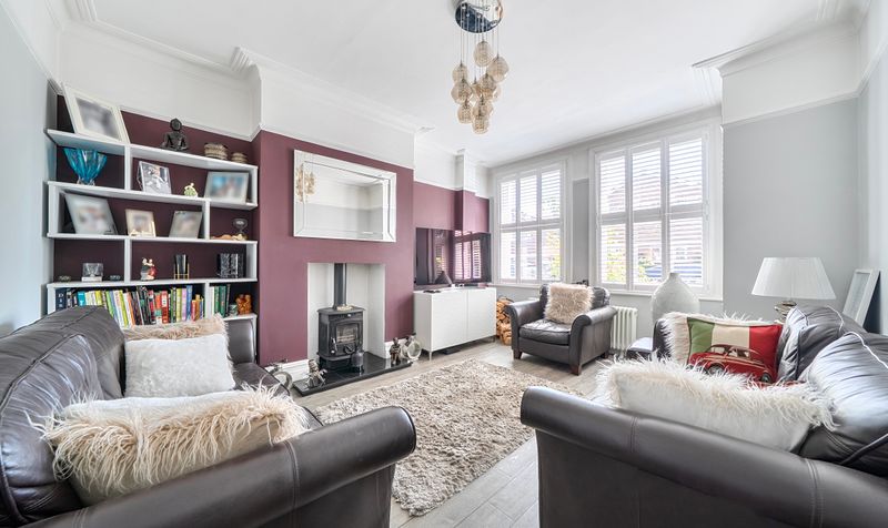 Andrews Close, Epsom, KT17