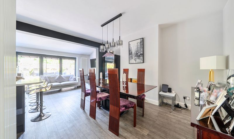Andrews Close, Epsom, KT17