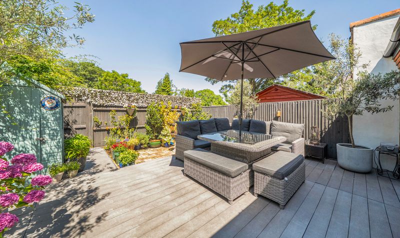 Andrews Close, Epsom, KT17