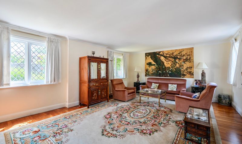 Epsom Road, Ashtead, KT21