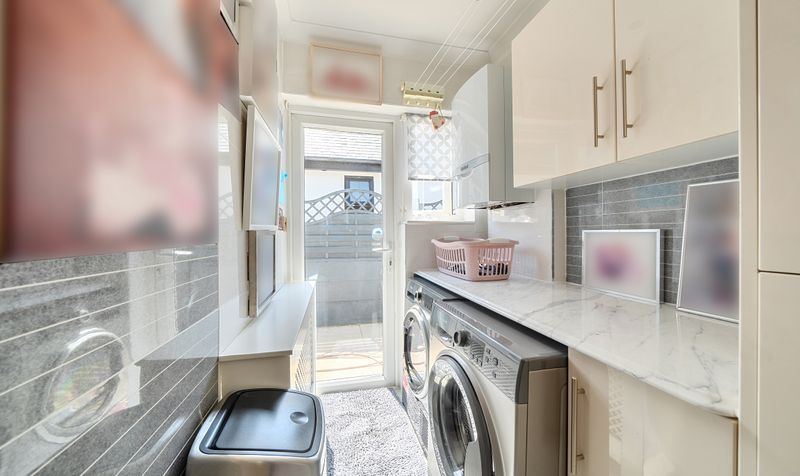 Lansdowne Road, Epsom, KT19