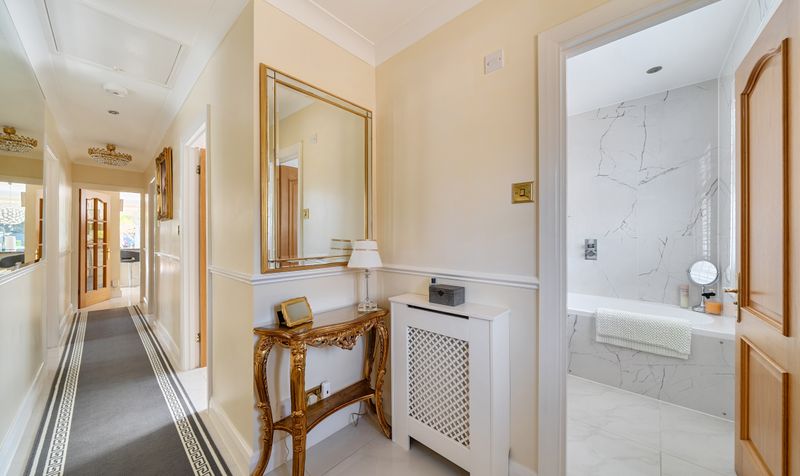 Lansdowne Road, Epsom, KT19
