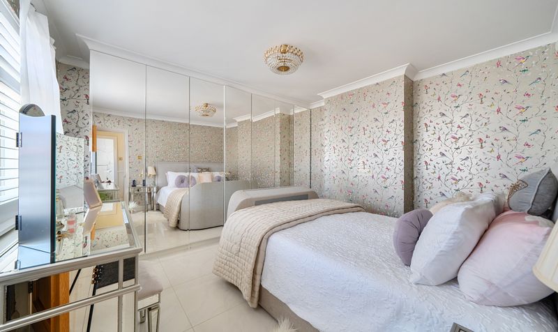 Lansdowne Road, Epsom, KT19