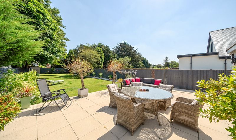 Lansdowne Road, Epsom, KT19