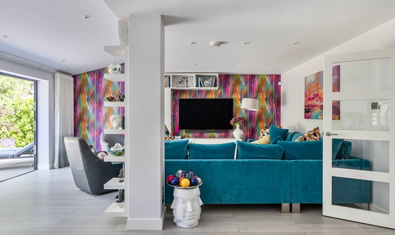 College Avenue, Epsom, KT17