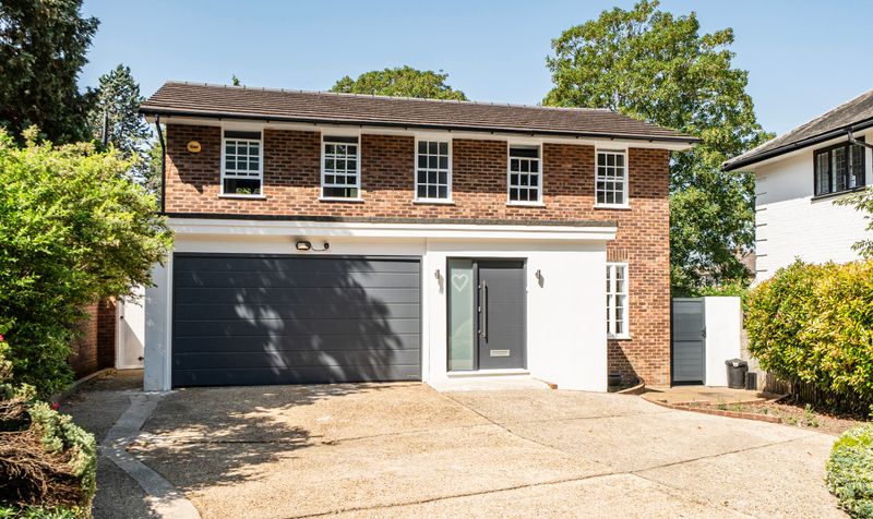 College Avenue, Epsom, KT17