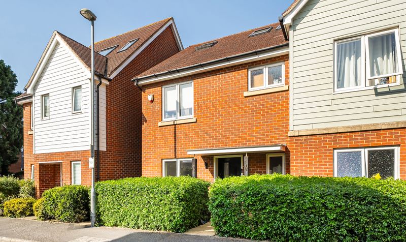 Redwood Drive, Epsom, KT19