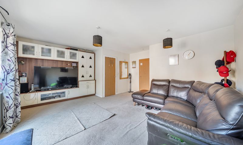 Redwood Drive, Epsom, KT19