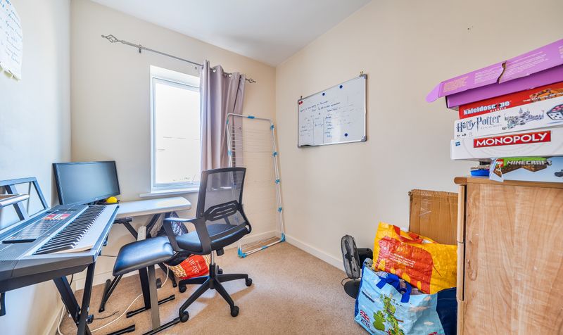 Redwood Drive, Epsom, KT19