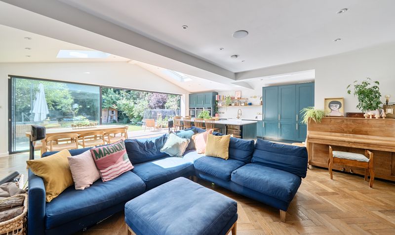 Overdale, Ashtead, KT21