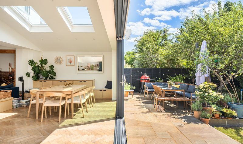 Overdale, Ashtead, KT21