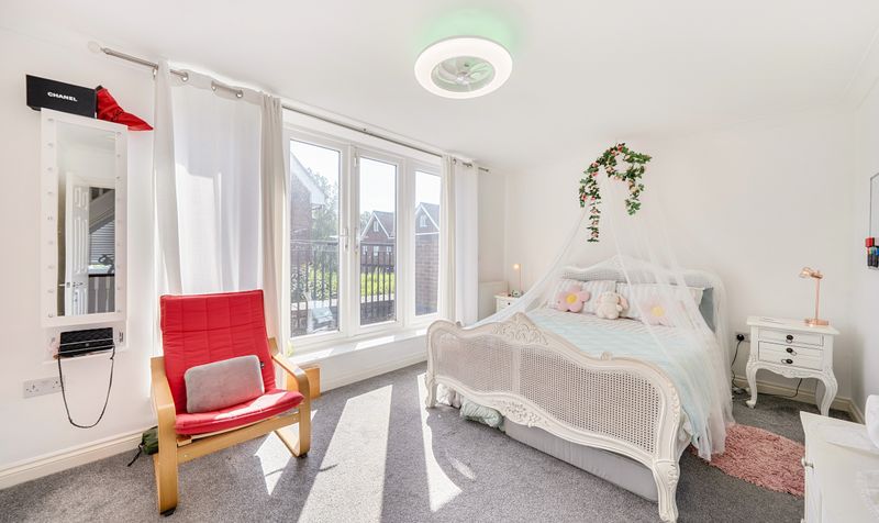 Mulberry Way, Ashtead, KT21