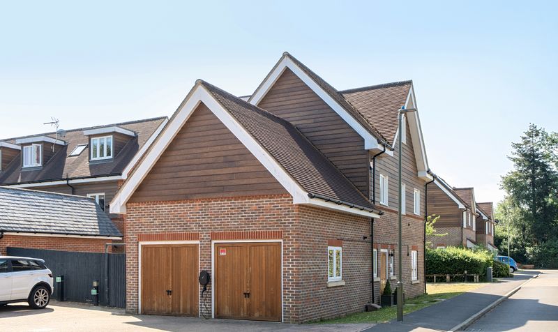 Mulberry Way, Ashtead, KT21