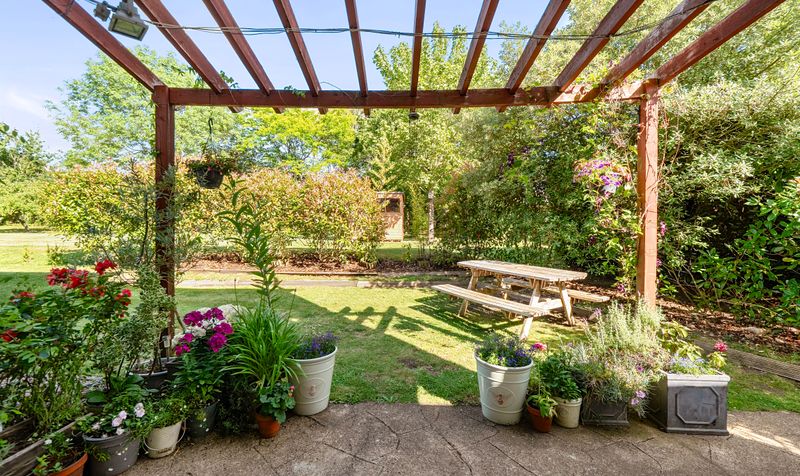 Manor Green Road, Epsom, KT19
