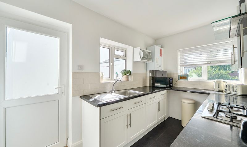Manor Green Road, Epsom, KT19