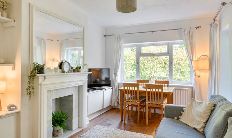 Manor Green Road, Epsom, KT19
