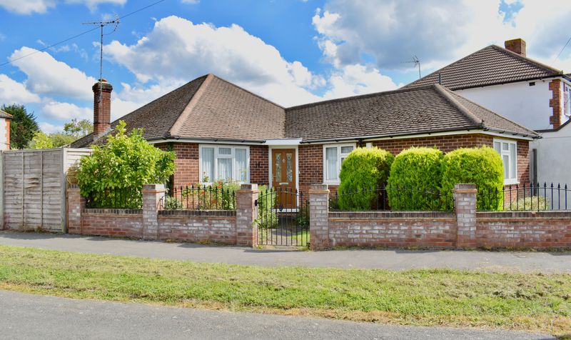 Petters Road, Ashtead, KT21