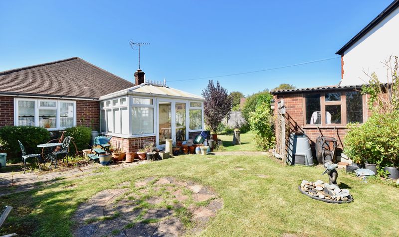 Petters Road, Ashtead, KT21