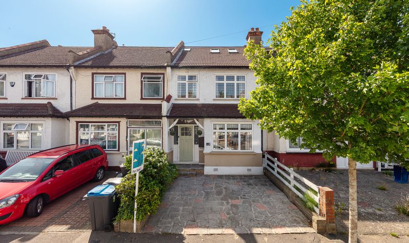 10 Beechwood Avenue Image