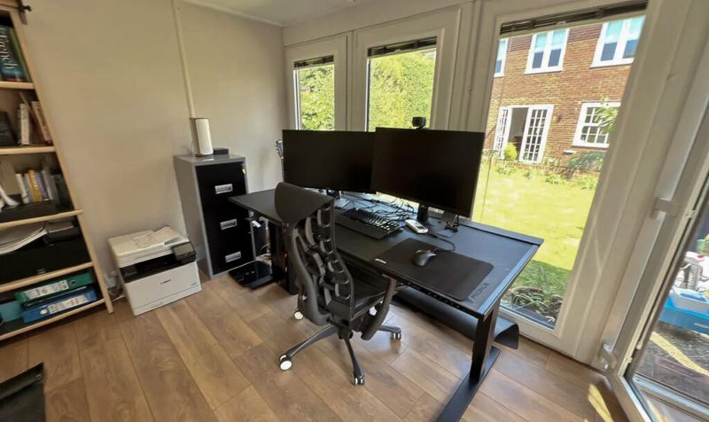 Kingston Avenue, Leatherhead, KT22
