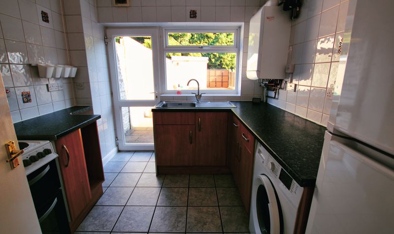 Manor Hill — photo 3