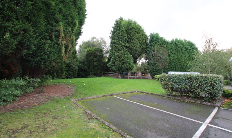 Bedford Road, Wentworth House — photo 11