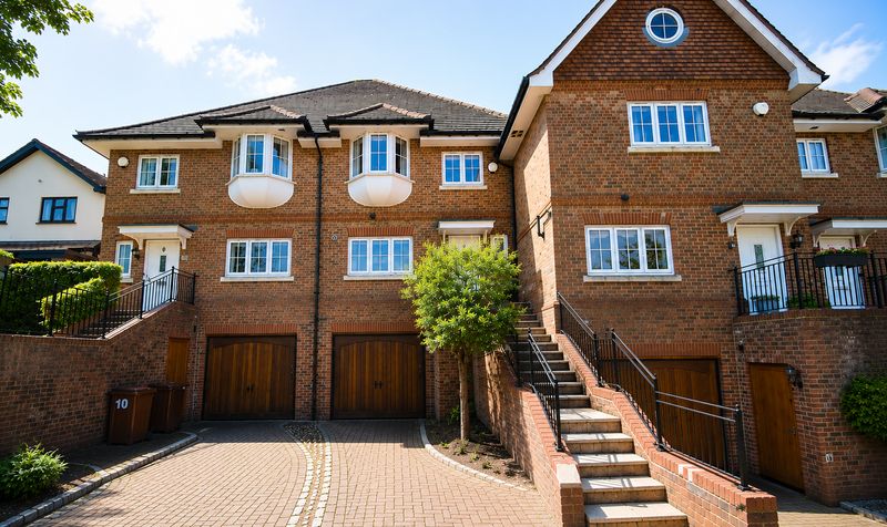 Grosvenor Road, Epsom, KT18