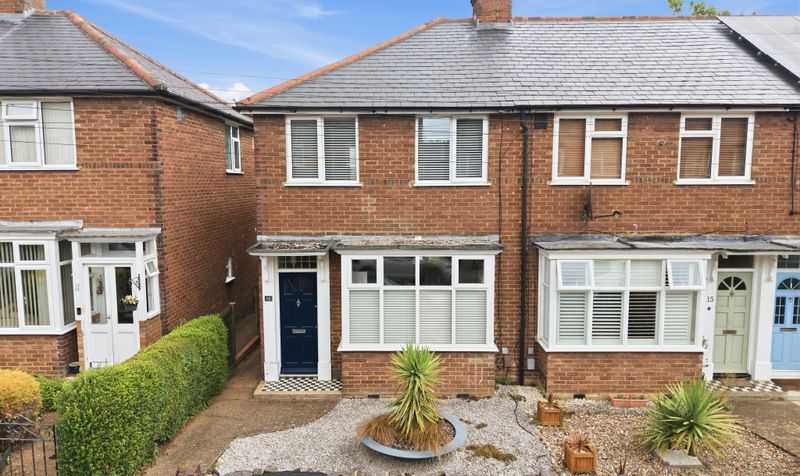 2 Bedroom House For Sale &ndash; Conquest Close, Hitchin, SG4